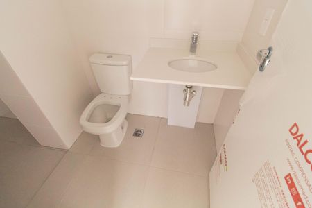 Apartamento para alugar com 60m², 2 quartos e 1 vaga Apartamento para alugar com 60m², 2 quartos e 1 vagaBanheiro
