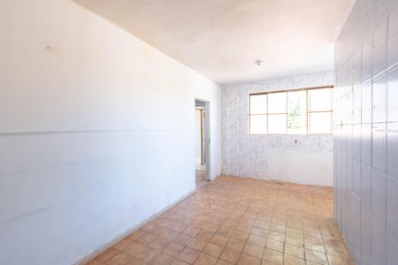 Casa para alugar com 98m², 2 quartos e 2 vagas