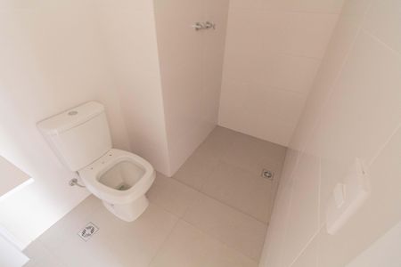 Apartamento para alugar com 86m², 2 quartos e sem vagaBanheiro