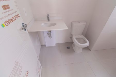 Apartamento para alugar com 86m², 2 quartos e sem vagaBanheiro da Suíte
