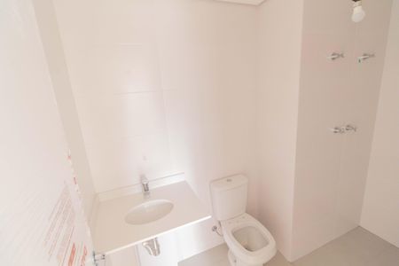 Apartamento para alugar com 86m², 2 quartos e sem vagaBanheiro