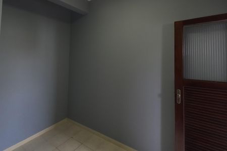 Apartamento para alugar com 130m², 3 quartos e 1 vagaQuarto de Serviço