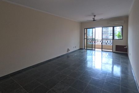Sala dois ambientes de apartamento para alugar com 3 quartos, 130m² em Gonzaga, Santos