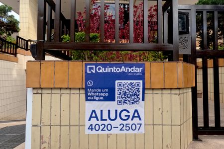 Apartamento para alugar com 130m², 3 quartos e 1 vagaFachada | Adesivo/Placa Quintoandar instalado