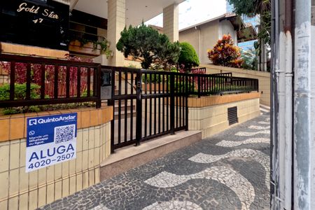 Apartamento para alugar com 130m², 3 quartos e 1 vagaFachada | Adesivo/Placa Quintoandar instalado