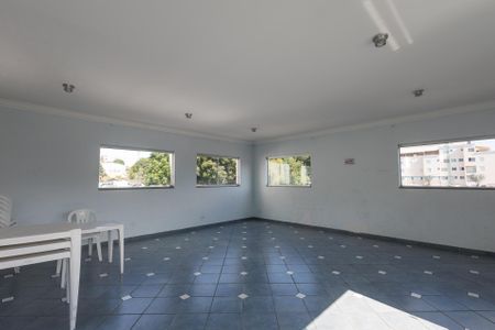 Apartamento para alugar com 64m², 2 quartos e 1 vaga Apartamento para alugar com 64m², 2 quartos e 1 vagaÁrea comum - Salão de festas
