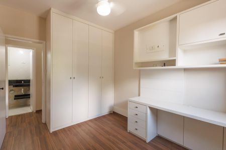Apartamento para alugar com 64m², 2 quartos e 1 vaga Apartamento para alugar com 64m², 2 quartos e 1 vagaQuarto