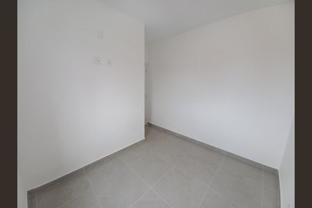 Quarto 2 de apartamento para alugar com 2 quartos, 39m² em Catiapoã, São Vicente