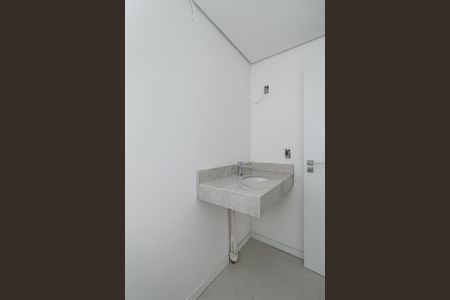 Banheiro de apartamento à venda com 0 quarto, 91m² em Rio Branco, Porto Alegre