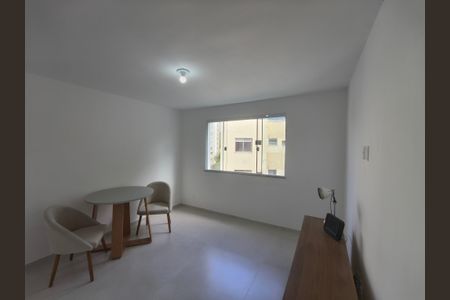 Sala de apartamento à venda com 2 quartos, 52m² em Jacarepaguá, Rio de Janeiro