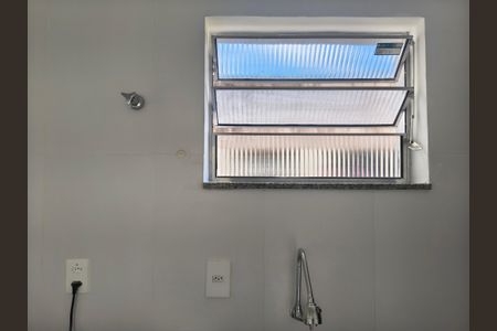 Janela - Cozinha de apartamento à venda com 2 quartos, 52m² em Jacarepaguá, Rio de Janeiro