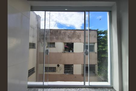 Apartamento à venda com 52m², 2 quartos e 2 vagasJanela - Área de Serviço