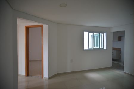 Sala de apartamento para alugar com 3 quartos, 140m² em Vila Alzira, Santo André