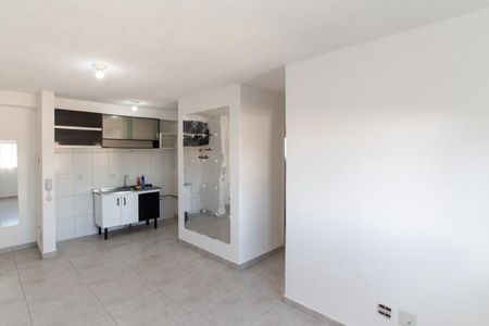 Sala de apartamento para alugar com 2 quartos, 43m² em Jardim Modelo, São Paulo