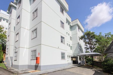 Apartamento para alugar com 62m², 3 quartos e 1 vaga Apartamento para alugar com 62m², 3 quartos e 1 vagaFachada do bloco