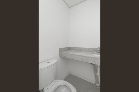 Banheiro de apartamento à venda com 0 quarto, 29m² em Rio Branco, Porto Alegre