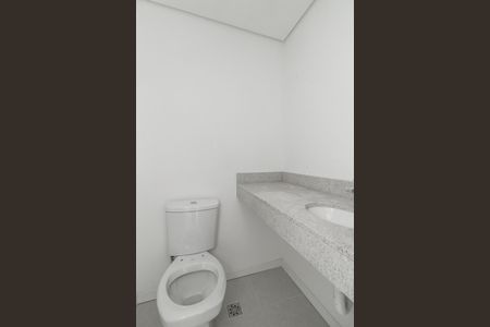 Banheiro de apartamento à venda com 0 quarto, 29m² em Rio Branco, Porto Alegre