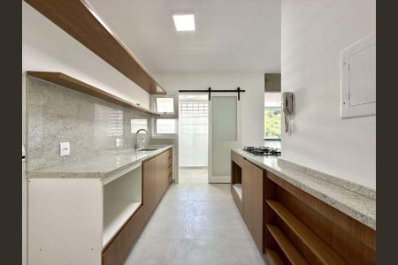 Cozinha de apartamento para alugar com 2 quartos, 66m² em Cristo Redentor, Porto Alegre
