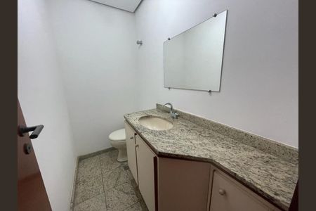 Apartamento à venda com 156m², 4 quartos e 2 vagasFoto 01