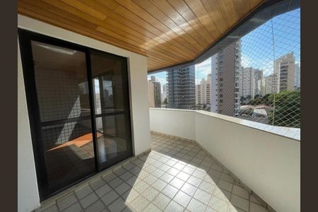Apartamento à venda com 156m², 4 quartos e 2 vagasFoto 01