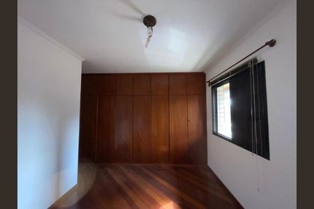 Apartamento à venda com 156m², 4 quartos e 2 vagasFoto 01