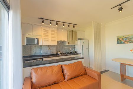 Apartamento à venda com 49m², 2 quartos e 1 vaga Apartamento à venda com 49m², 2 quartos e 1 vagaSala/Cozinha