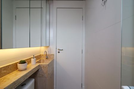 Apartamento à venda com 50m², 2 quartos e 1 vaga Apartamento à venda com 50m², 2 quartos e 1 vagaBanheiro