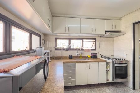 Apartamento à venda com 206m², 4 quartos e 3 vagasCozinha