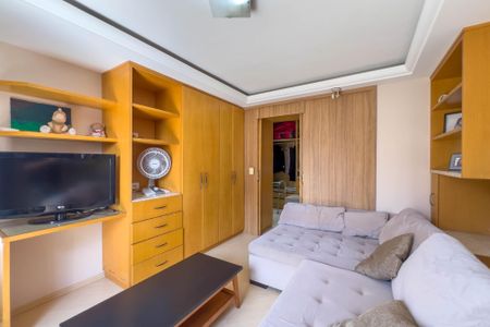 Apartamento à venda com 206m², 4 quartos e 3 vagasQuarto 1