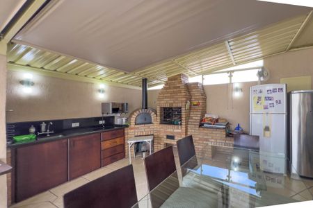 Apartamento à venda com 206m², 4 quartos e 3 vagasTerraço