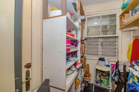 Casa à venda com 120m², 3 quartos e 4 vagas Casa à venda com 120m², 3 quartos e 4 vagasQuarto 2