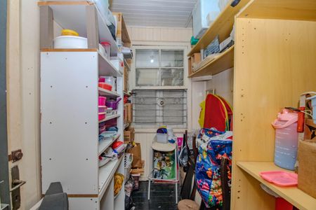Casa à venda com 120m², 3 quartos e 4 vagas Casa à venda com 120m², 3 quartos e 4 vagasQuarto 2