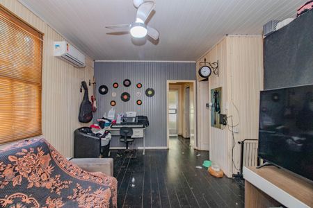 Sala de casa à venda com 3 quartos, 120m² em Cristo Redentor, Porto Alegre