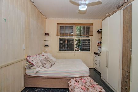 Casa à venda com 120m², 3 quartos e 4 vagas Casa à venda com 120m², 3 quartos e 4 vagasQuarto 1