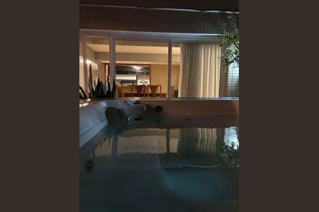 Apartamento para alugar com 199m², 3 quartos e 3 vagasÁrea externa