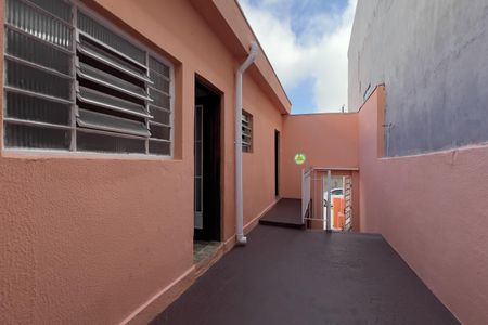 Casa à venda com 130m², 2 quartos e 2 vagasCozinha e Área de Serviço