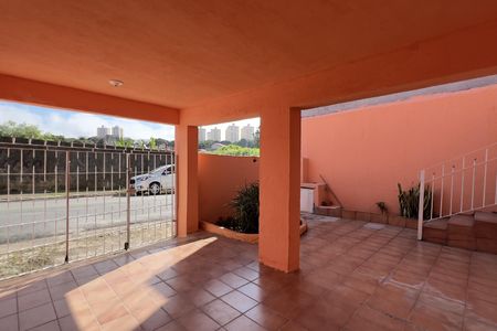 Casa à venda com 130m², 2 quartos e 2 vagasGaragem