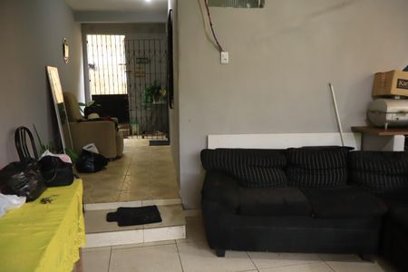 Casa para alugar com 120m², 2 quartos e 1 vagaÁrea de Serviço