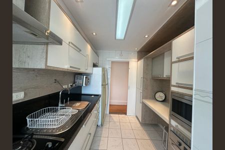 Apartamento à venda com 94m², 3 quartos e 2 vagasCozinha