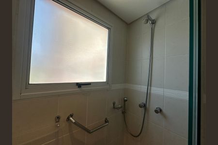 Apartamento à venda com 94m², 3 quartos e 2 vagasBanheiro da Suíte