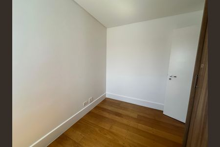 Apartamento à venda com 94m², 3 quartos e 2 vagasQuarto 2