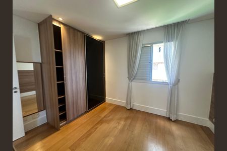 Apartamento à venda com 94m², 3 quartos e 2 vagasSuíte