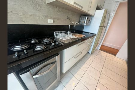 Apartamento à venda com 94m², 3 quartos e 2 vagasCozinha