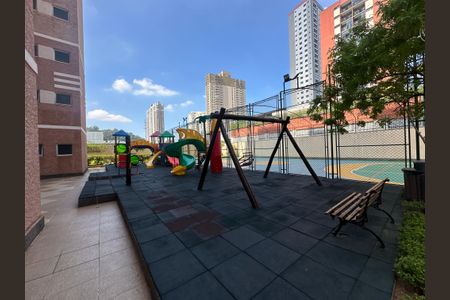 Apartamento à venda com 94m², 3 quartos e 2 vagasÁrea comum - Playground