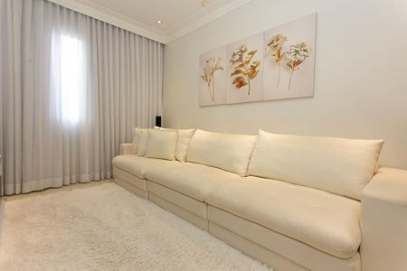 Casa à venda com 200m², 2 quartos e 7 vagasSala 2