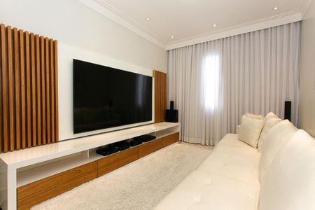 Casa à venda com 200m², 2 quartos e 7 vagasSala 2