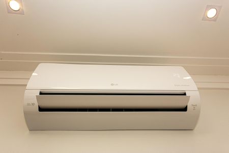 Casa à venda com 200m², 2 quartos e 7 vagasQuarto - Ar Condicionado