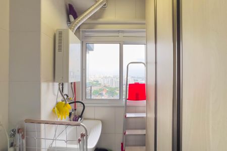 Apartamento à venda com 69m², 2 quartos e 1 vaga Apartamento à venda com 69m², 2 quartos e 1 vagaCozinha e área de serviço