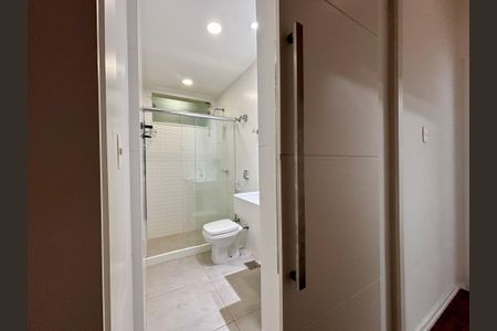 Apartamento à venda com 86m², 2 quartos e 1 vagaBanheiro social