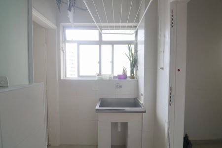 Apartamento para alugar com 85m², 3 quartos e 1 vagaÁrea de Serviço